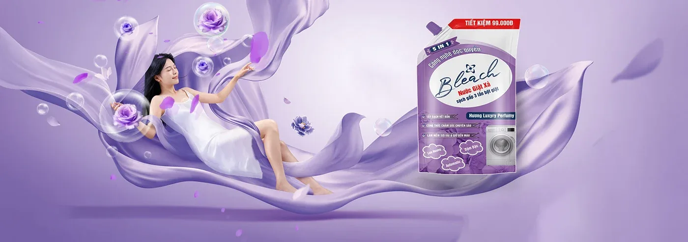 Dòng nước giặt xả Bleach trên nền hương hoa tím